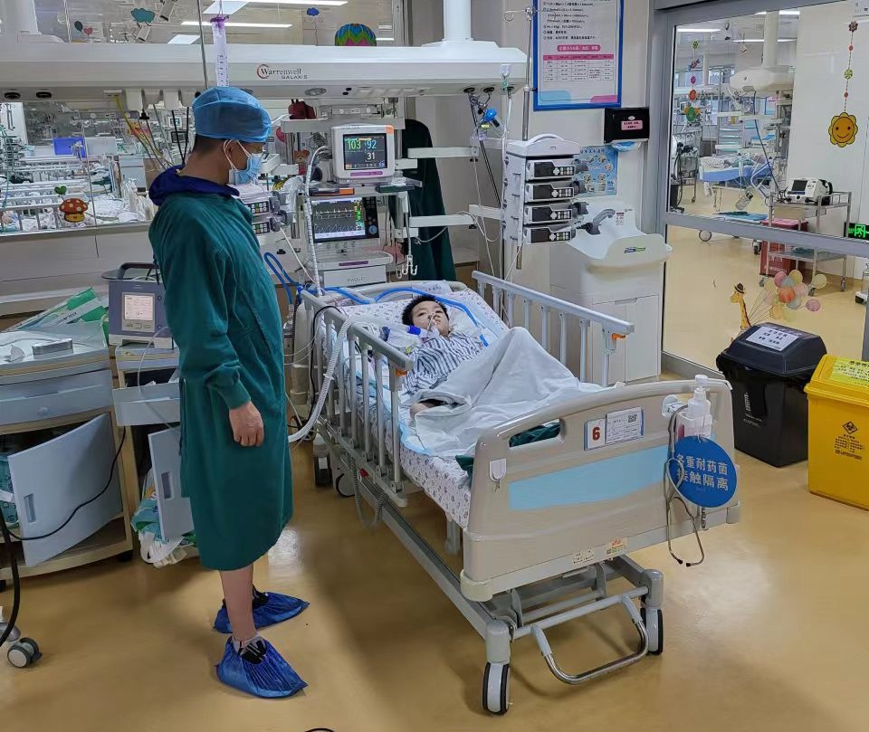 霍州市跨省救护车出租公司