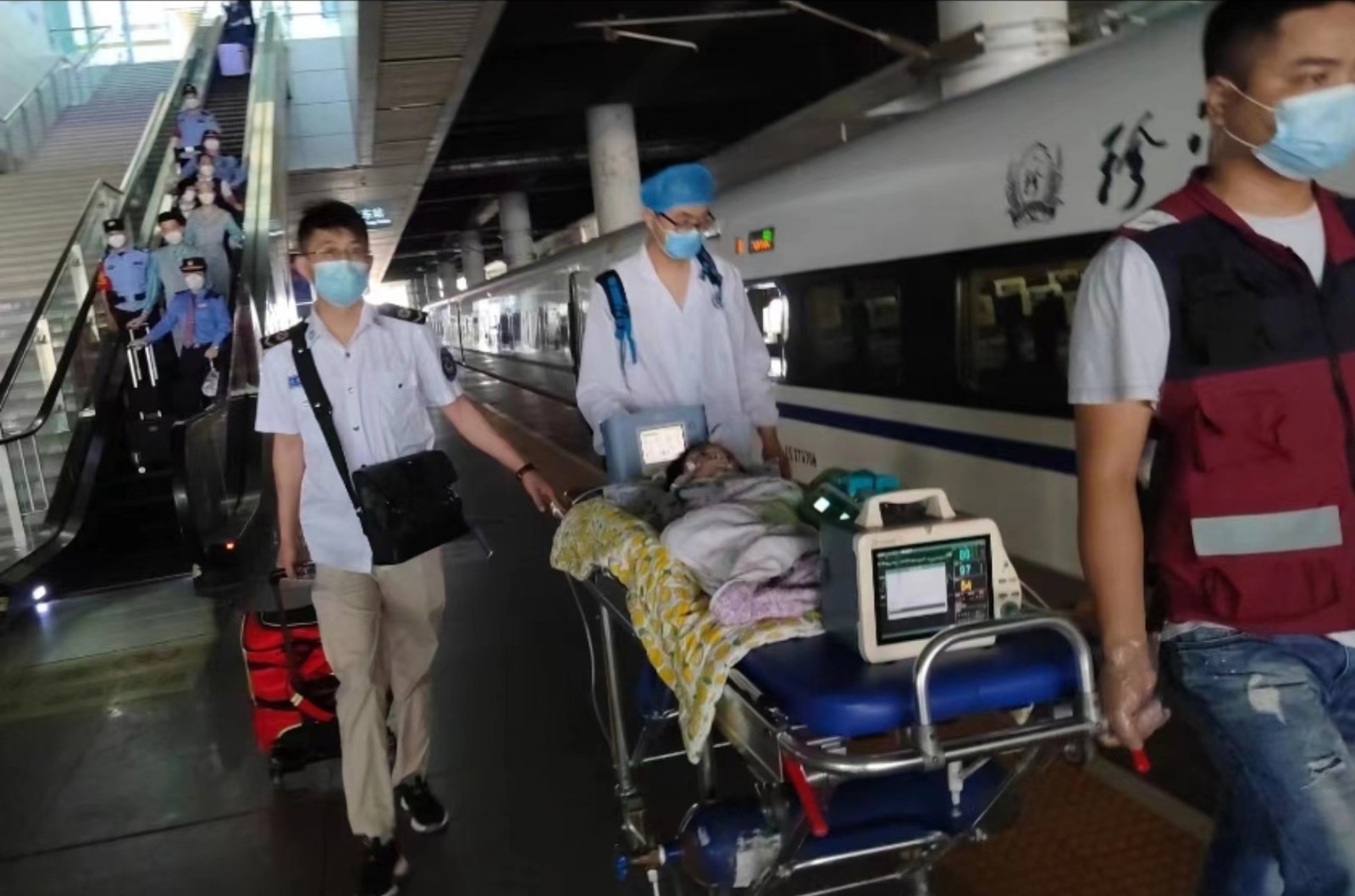 霍州市高铁转运公司